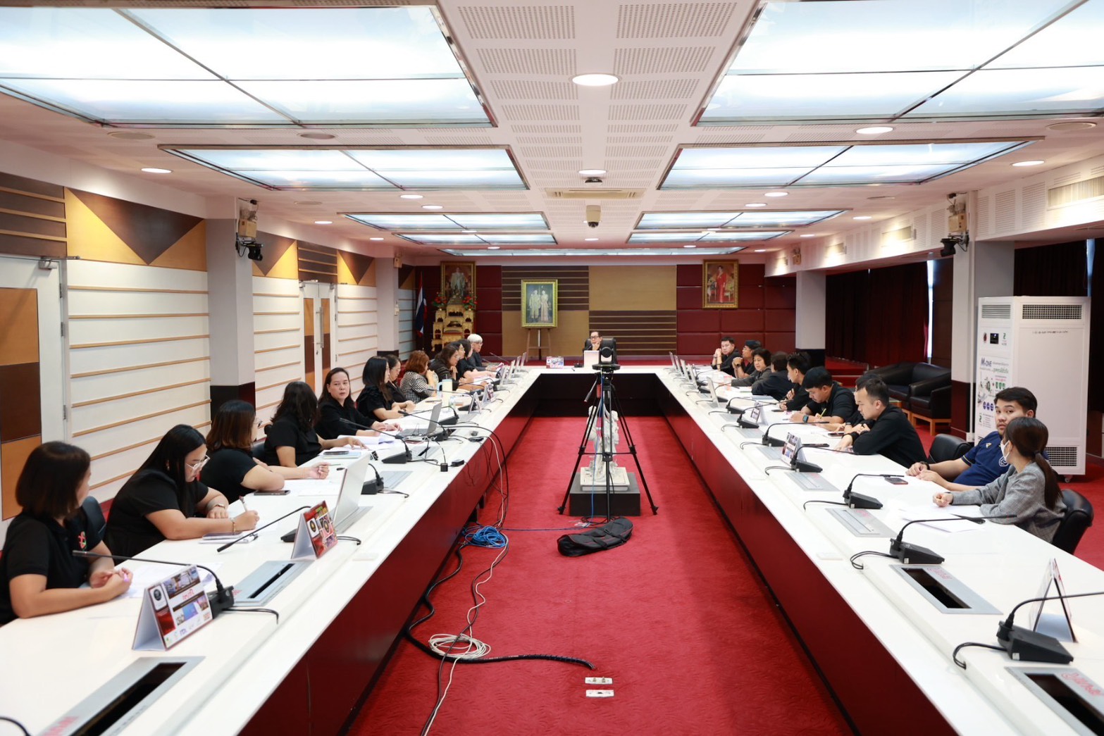 ร่วมประชุมเตรียมความพร้อมการจัดพิธีถวายผ้าพระกฐินพระราชทาน ประจำปี 2569